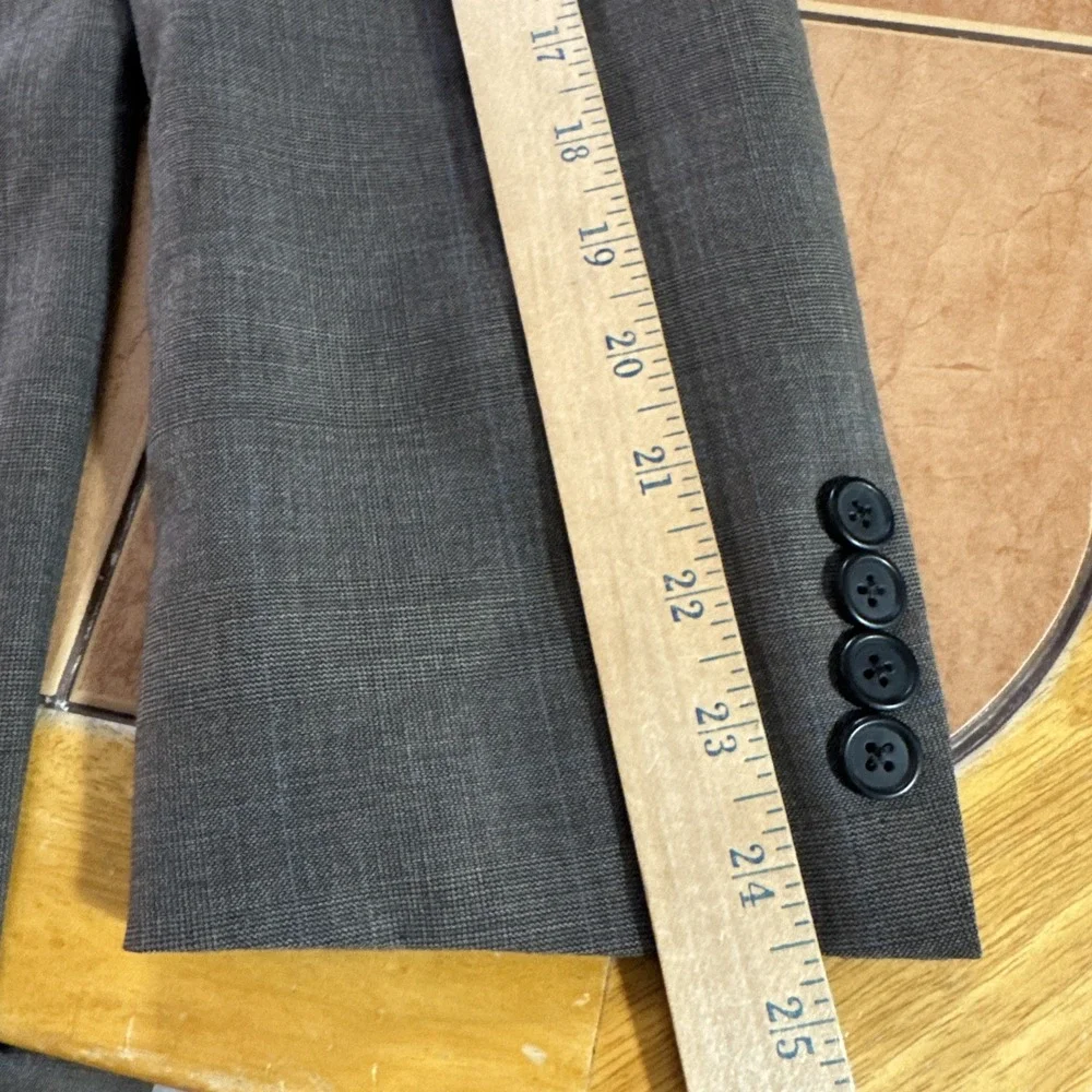 Nautica Mens 100%‎ Wool Blazer Sz 40R Gray Plaid Sport Coat Jacket
